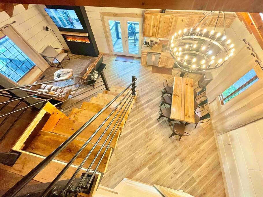 Modern Lake Side Nest• Hotub Fenced Yard King Beds Sevierville Buitenkant foto
