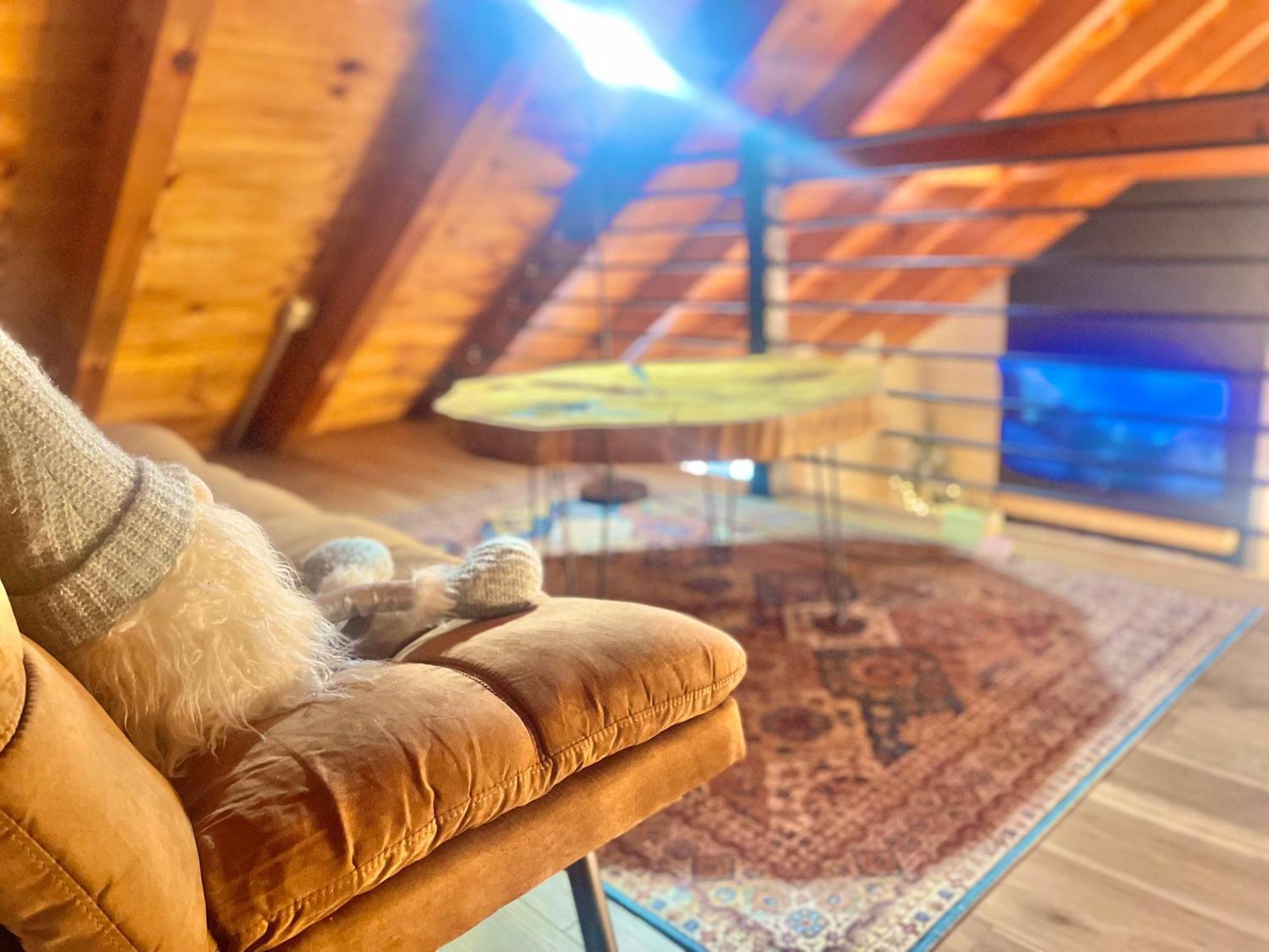 Modern Lake Side Nest• Hotub Fenced Yard King Beds Sevierville Buitenkant foto